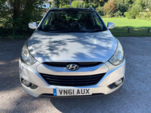 2011 Hyundai Ix35 2.0 Crdi Premium 4WD Euro 5 5dr in Silver — image 6