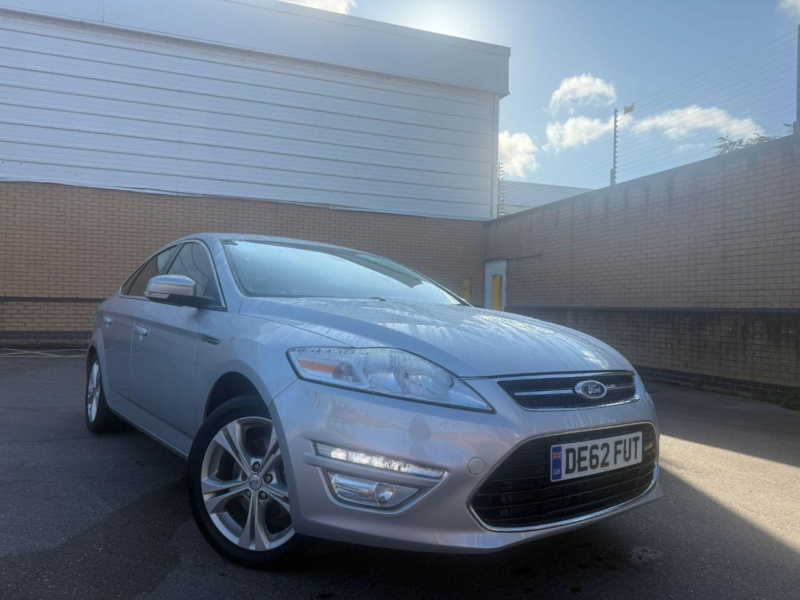 2012 Ford Mondeo 2.0 Tdci Titanium in Silver — image 1