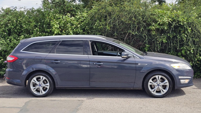 2013 Ford Mondeo 2.0 Tdci Titanium X in Grey — image 1