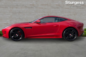 2015 Jaguar F-Type 5.0 V8 R Auto AWD Euro 6 (s/s) 2dr in Red — image 4