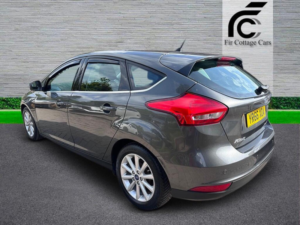 2016 Ford Focus 1.5 Tdci Titanium Euro 6 (s/s) 5dr in Grey — image 6