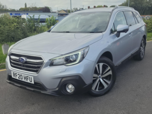 2020 Subaru Outback 2.5i Se Premium Lineartronic 4WD Euro 6 (s/s) 5dr in Silver — image 3