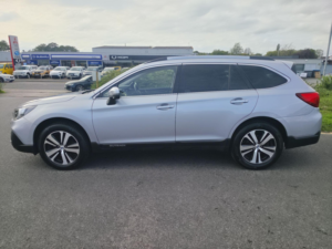 2020 Subaru Outback 2.5i Se Premium Lineartronic 4WD Euro 6 (s/s) 5dr in Silver — image 5