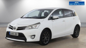 2015 Toyota Verso 1.8 V-Matic Trend Multidrive S Euro 6 5dr in White — image 3
