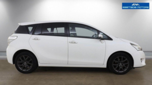 2015 Toyota Verso 1.8 V-Matic Trend Multidrive S Euro 6 5dr in White — image 6