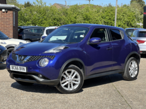 2016 Nissan Juke 1.2 Dig-T Acenta in Blue — image 6