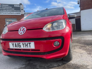 2016 Volkswagen Up! 1.0 Move Up! Euro 6 3dr in Red — image 6