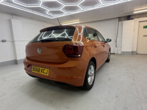 2018 Volkswagen Polo 1.0 Tsi Se in Orange — image 4