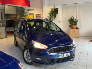 2016 Ford Grand C-Max