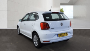 2014 Volkswagen Polo 1.2 Tsi Bluemotion Tech Se in White — image 3