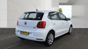 2014 Volkswagen Polo 1.2 Tsi Bluemotion Tech Se in White — image 4
