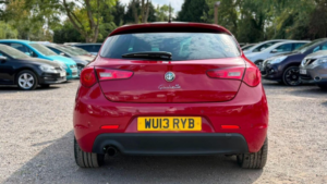2013 Alfa Romeo Giulietta 1.4 Tb Multiair Sportiva Euro 5 (s/s) 5dr in Red — image 6