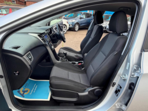 2014 Hyundai I30 1.4 Active Euro 5 5dr in Silver — image 4