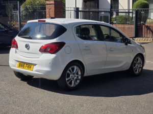 2016 Vauxhall Corsa 1.4i Ecoflex Design Hatchback 5dr Petrol Easytronic Euro 6 (s/s) (90 Ps) in White — image 6