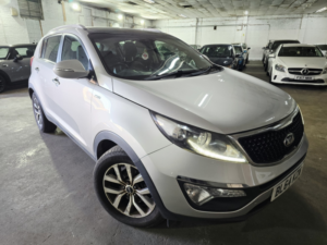 2015 Kia Sportage 2.0 Crdi Kx-2 in Silver — image 2
