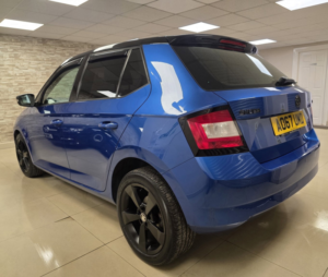 2017 Skoda Fabia 1.0 Tsi Colour Edition Hatchback 5dr Petrol Manual Euro 6 (s/s) (95 Ps) in Blue — image 4