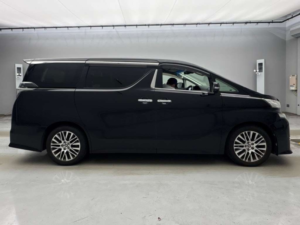 2015 Toyota Vellfire 3.5za G 7 Seats Leather in Black — image 5