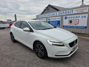 2018 Volvo V40