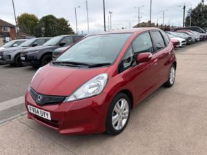 2015 Honda Jazz 1.4 I-Vtec Es Plus CVT Euro 5 5dr in Red — image 5