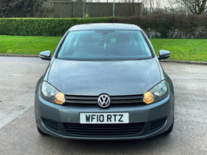 2010 Volkswagen Golf 1.6 Tdi Se DSG Euro 5 5dr in Grey — image 4