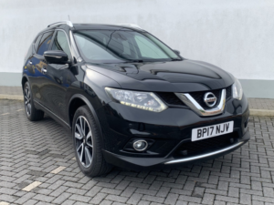 2017 Nissan X-Trail 1.6 Dci N-Vision 5-Door in Black — image 6