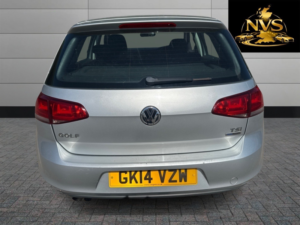2014 Volkswagen Golf 1.2 Tsi Bluemotion Tech S in Silver — image 6