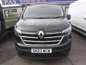 2023 Renault Trafic 2.0 Sl28 Blue Dci 130 Business+ Panel Van My22 in Black — image 4