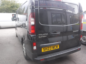 2023 Renault Trafic 2.0 Sl28 Blue Dci 130 Business+ Panel Van My22 in Black — image 6