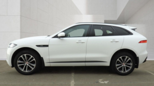 2019 Jaguar F-Pace 2.0 D180 R-Sport SUV 5dr Diesel Auto AWD Euro 6 (s/s) (180 Ps) in White — image 6