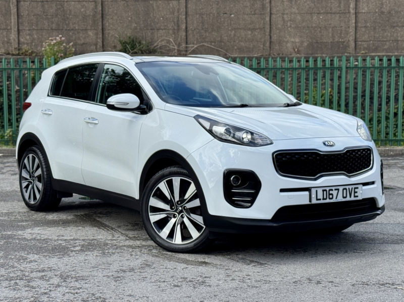 2017 Kia Sportage 1.7 Crdi 3 in White — image 1