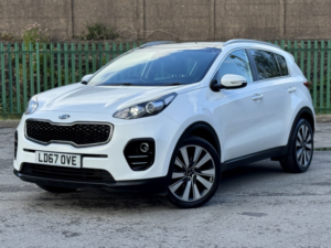 2017 Kia Sportage 1.7 Crdi 3 in White — image 3