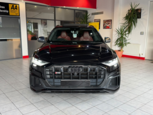 2020 Audi Sq8 4.0 Tdi V8 in Black — image 3
