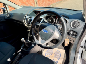 2012 Ford Fiesta 1.25 Zetec 3dr in White — image 4