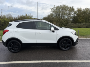 2015 Vauxhall Mokka 1.4 I Turbo Tech Line in White — image 2