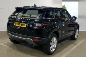 2017 Land Rover Range Rover Evoque 2.0 Ed4 Se Tech Fwd Euro 6 (s/s) 5dr in Black — image 4