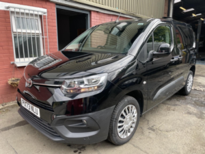 2023 Toyota Proace City 1.5 Bluehdi Icon in Black — image 2