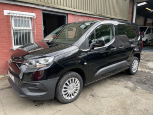 2023 Toyota Proace City 1.5 Bluehdi Icon in Black — image 3