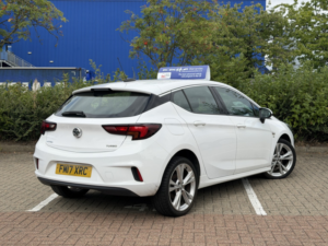 2017 Vauxhall Astra 1.4 I Turbo Sri Vx Line in White — image 2
