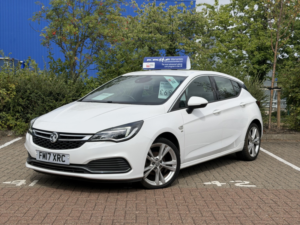 2017 Vauxhall Astra 1.4 I Turbo Sri Vx Line in White — image 3