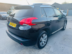 2015 Peugeot 2008 1.2 Vti Puretech Allure Euro 5 5dr in Black — image 4
