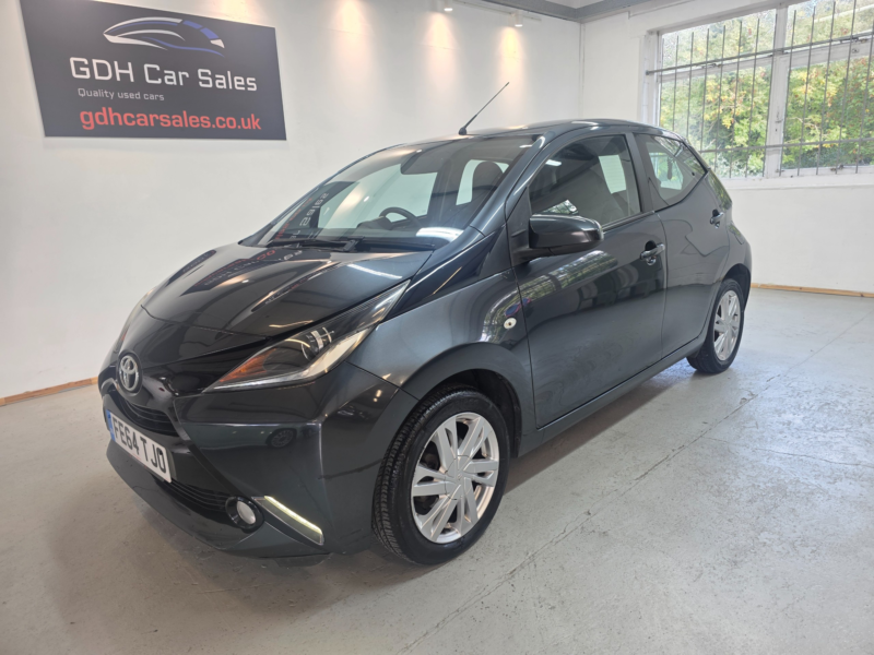 2014 Toyota Aygo 1.0 Vvt-I X-Pression Hatchback 5dr Petrol X-Shift Euro 5 Euro 5 (68 Ps) in Grey — image 1