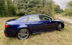 2019 Audi A4 2.0 Tdi 40*s Line Quattro*1owner 38k-Ulez-AWD-19’s**beautiful!** in Blue — image 5