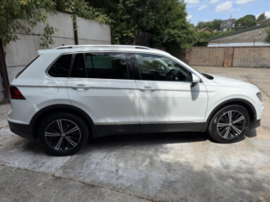 2018 Volkswagen Tiguan 1.4 Tsi Se Navigation in White — image 3