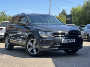 2019 Volkswagen Tiguan 1.5 Tsi Evo Match in Grey — image 3