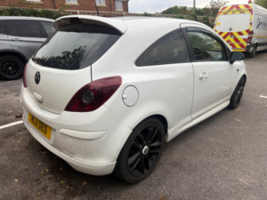 2011 Vauxhall Corsa 1.2i 16v Limited Edition Hatchback 3dr Petrol Manual (a/c) (124 G/km, 84 Bhp) in White — image 6