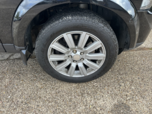2014 Land Rover Discovery 4 3.0 Sd V6 Gs in Black — image 3