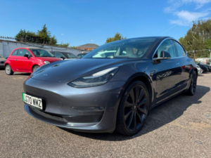 2020 Tesla Model 3 (dual Motor) Performance Auto 4wde 4dr (performance Upgrade) in Grey — image 2