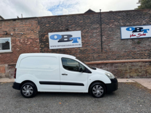 2017 Citroen Berlingo 1.6 Berlingo 625 Enterprise Blue Hdi 5dr in White — image 2