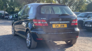 2011 Mercedes-Benz B Class 2.0 B180 Cdi Sport CVT 5dr in Black — image 4