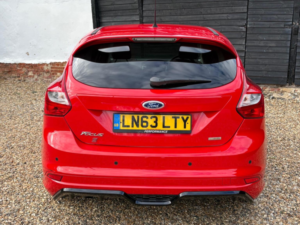 2013 Ford Focus 1.6 Tdci Zetec S Euro 5 (s/s) 5dr in Red — image 6
